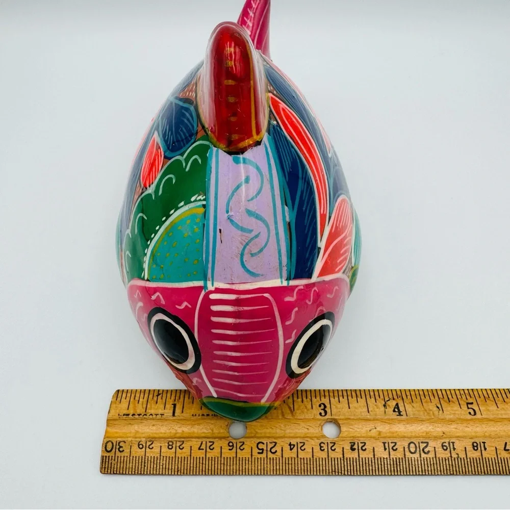 Vintage Hand Painted Terracotta Fish Mexican Folk Art H 4.5” W 7” D 3.5”
